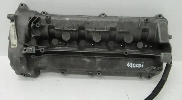 Mercedes-Benz 280 450 W116 Rocker cam cover 