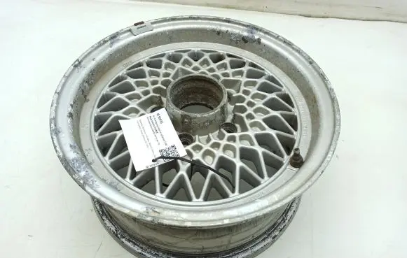 Mercedes-Benz COMPAKT W115 R14 alloy rim KBA40152 2900769