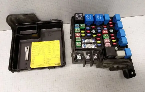 KIA Ceed Fuse module