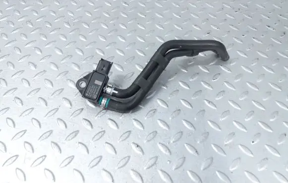 Citroen C4 III e-C4 Exhaust gas pressure sensor 9677816180 0281006300