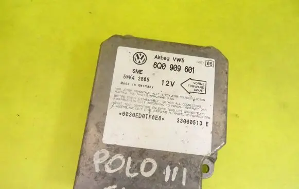 Volkswagen Golf IV Airbag control unit/module 6Q0909601