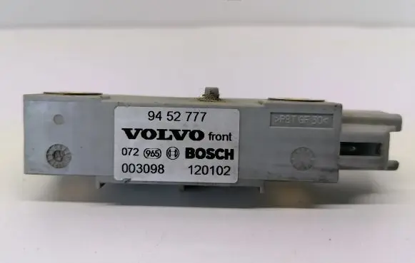 Volvo V70 Airbag deployment crash/impact sensor 9452777 003098