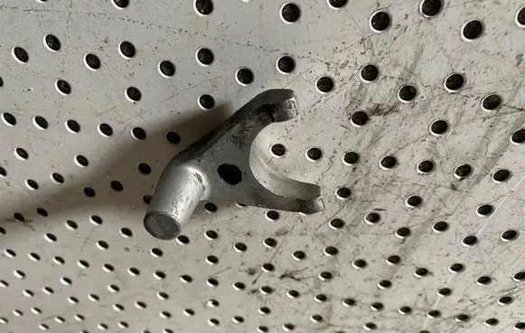 Ligier IXO Fuel Injector clamp holder 