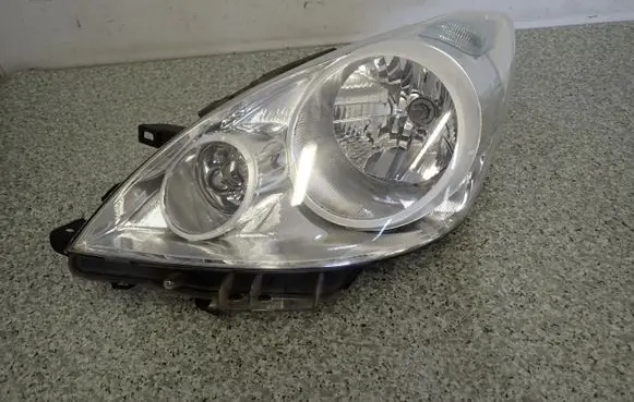Nissan Note (E11) Headlight/headlamp
