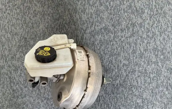 Jaguar XF X260 Brake booster 163KM