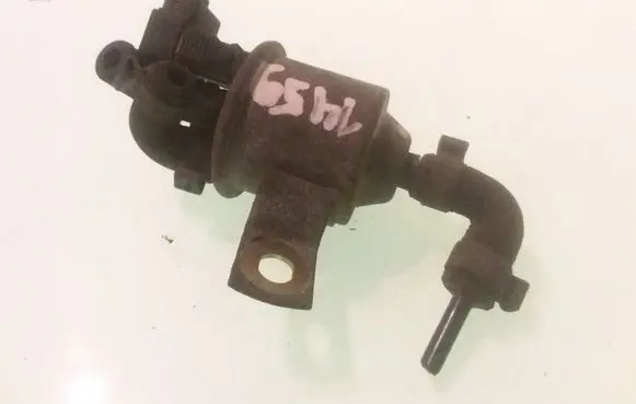 Valve vacuum