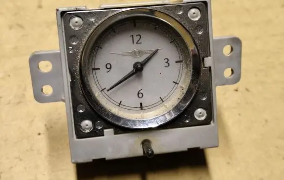 Chrysler PT Cruiser Clock 04602626AB