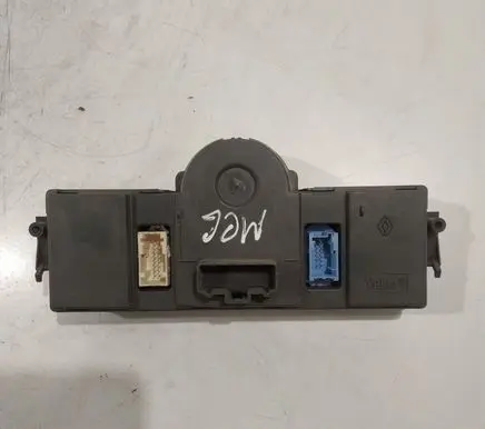 Renault Megane II Climate control unit 8200413906