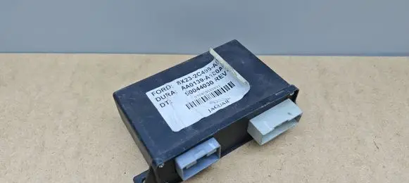 Jaguar XF X250 Hand brake control module 8X232C496AD