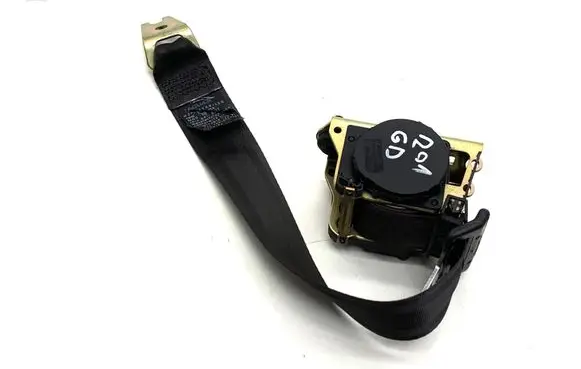 Jaguar XK8 - XKR Rear seatbelt HJA7061AB