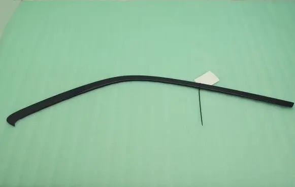 Audi Q7 4L Rear side glass trim 