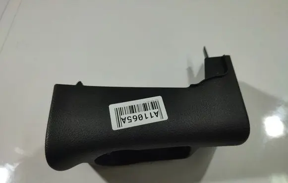 Opel Astra J Other interior part GM13257557