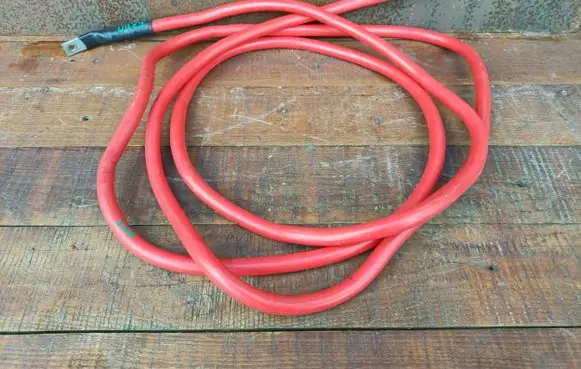 BMW 5 F10 F11 Positive cable (battery)