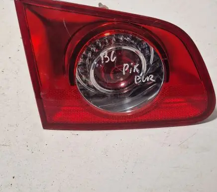 Volkswagen PASSAT B6 Tailgate rear/tail lights 3C9945093
