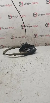 Renault Koleos I Front door lock