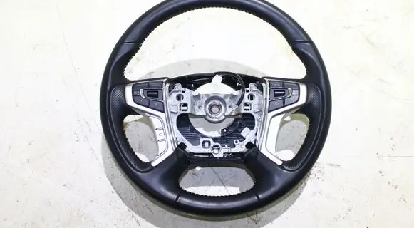 Mitsubishi Outlander Steering wheel
