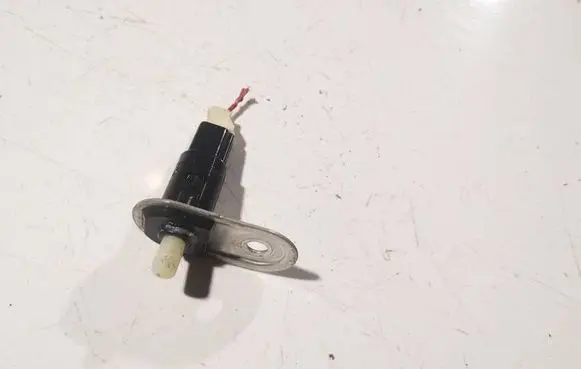Toyota Avensis T250 Front door sensor 