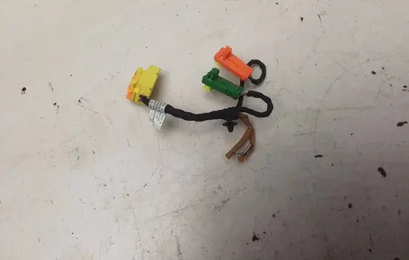 Audi A3 S3 8P Airbag squib ring wiring 8p0971589r
