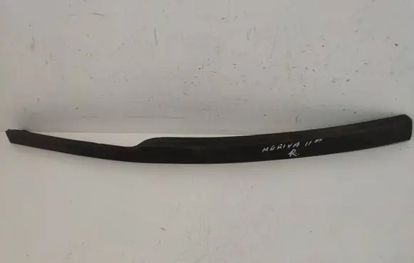 Opel Meriva B Front bumper lip 13267707 475498858