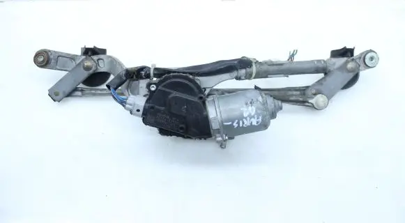 Toyota Auris 150 Front wiper linkage and motor 8511002190