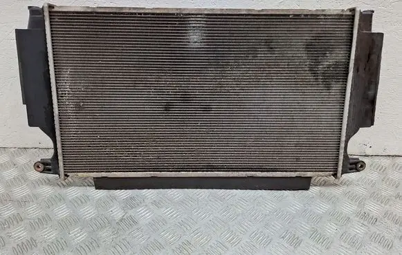 Toyota Verso Coolant radiator 164000R100 DT4221340592