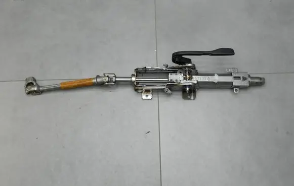 Volkswagen Golf VIII Steering wheel axle 5WB419502F