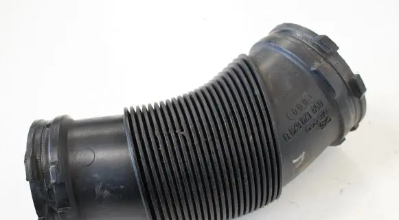 Audi Q5 SQ5 Air intake hose/pipe 059129629D