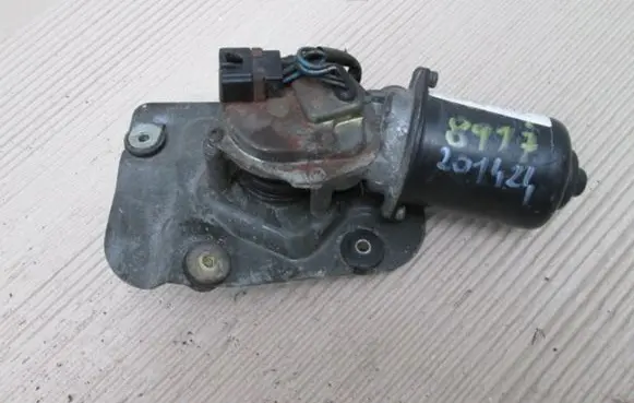 Mitsubishi Colt Front wiper linkage and motor