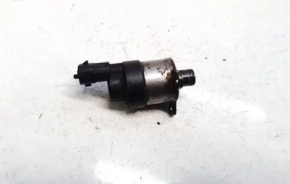 Chrysler Grand Voyager IV Fuel pressure sensor 0928400584