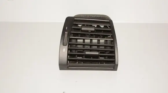 BMW X5 E53 Dashboard side air vent grill/cover trim 8402216