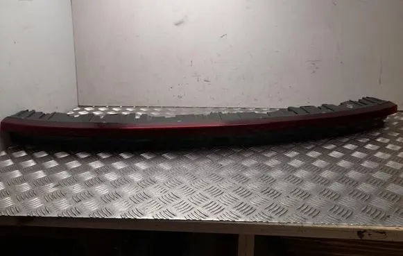 Tailgate rear/tail lights