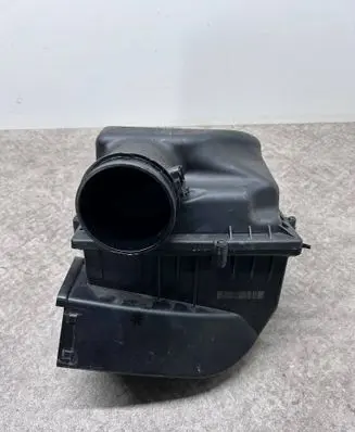 BMW 6 G32 Gran Turismo Air filter box 8620945 8577141