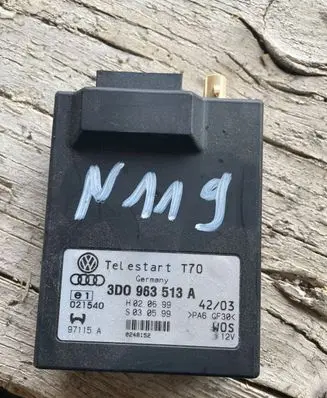 Audi A8 S8 D3 4E Auxiliary heating control unit/module 3D0963513A 021540 97115A
