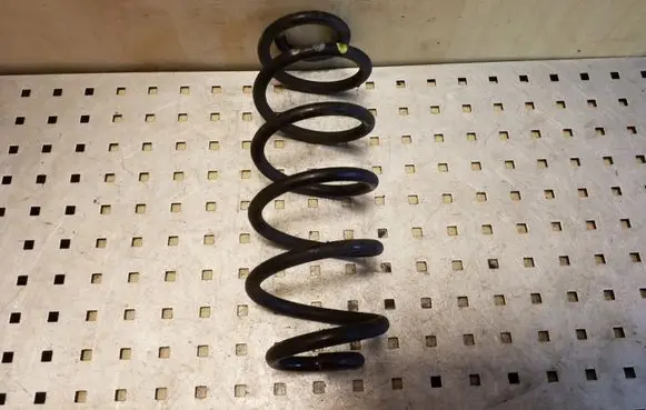 Audi A5 8T 8F Rear coil spring