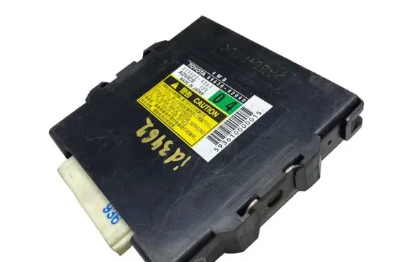 Toyota RAV 4 (XA30) Other control units/modules 8963042040 0795009361