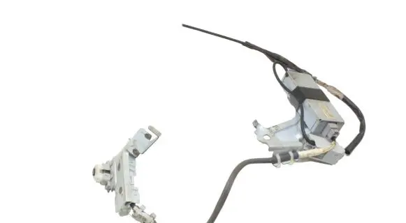 Lexus CT 200H Aerial antenna amplifier 863C076010