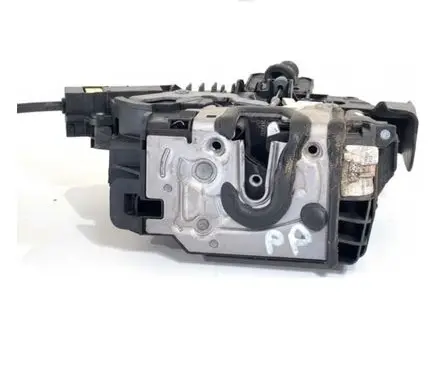 Mercedes-Benz GLC AMG Front door lock A0997206801