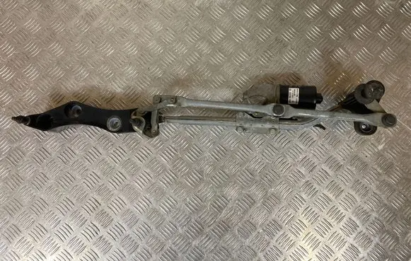 BMW 5 E60 E61 Front wiper linkage and motor 6987475 404822 3486F
