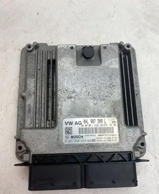 Audi A4 S4 B9 Engine control unit/module 04L907309L