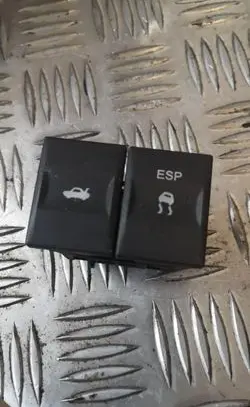 Ford Mondeo Mk III ESP (stability program) switch 3s7t2c418ac