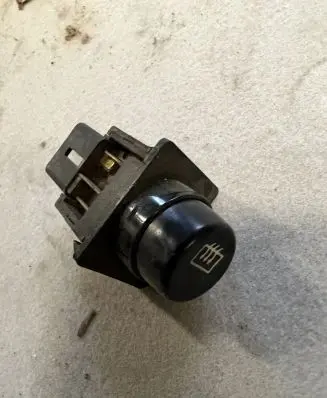 Mitsubishi L200 Windscreen/window heater switch 38010
