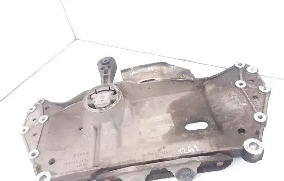 Volkswagen PASSAT B6 Front subframe 1K0199369G
