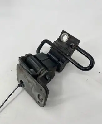 Audi Q7 4L Rear door lower hinge 4L0833411A 7S43809C