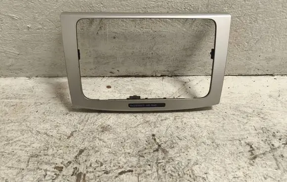 Volkswagen PASSAT B6 Radio/GPS head unit trim 3C0858069AE