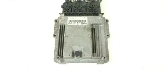 Opel Vivaro Engine control unit/module ECU 0281030991 237103888R