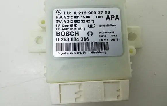 Mercedes-Benz E W212 Parking PDC control unit/module A2129003704