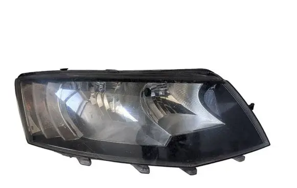 Skoda Octavia Mk3 (5E) Headlight/headlamp 5E1941016 030127220200
