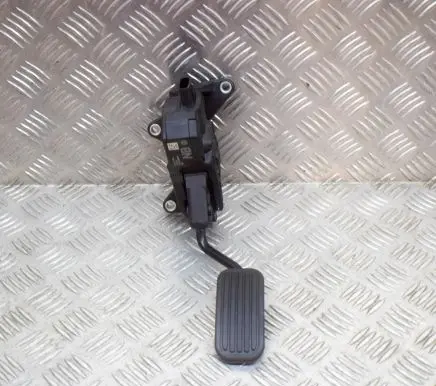 Toyota C-HR I Accelerator throttle pedal 20279A2 26433849370