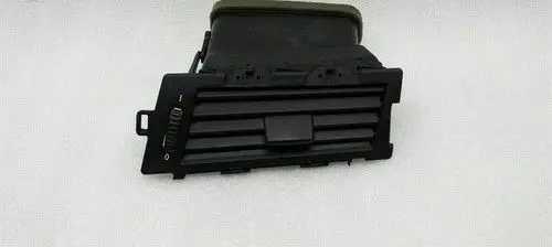 BMW 7 E65 E66 Dash center air vent grill 6910732