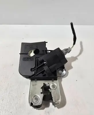 Audi A6 S6 C6 4F Tailgate/trunk/boot lock/catch/latch 4F5827505D 4E0827645A